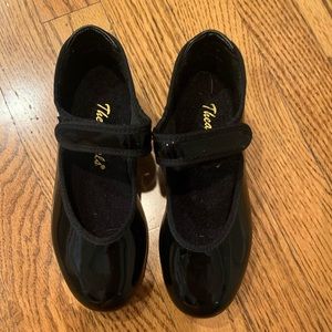 Children’s Tap Dancing Shoes